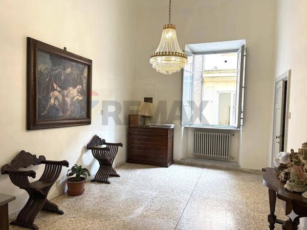 Appartamento Centro storico, Lucca, LU Vendita - Foto 2