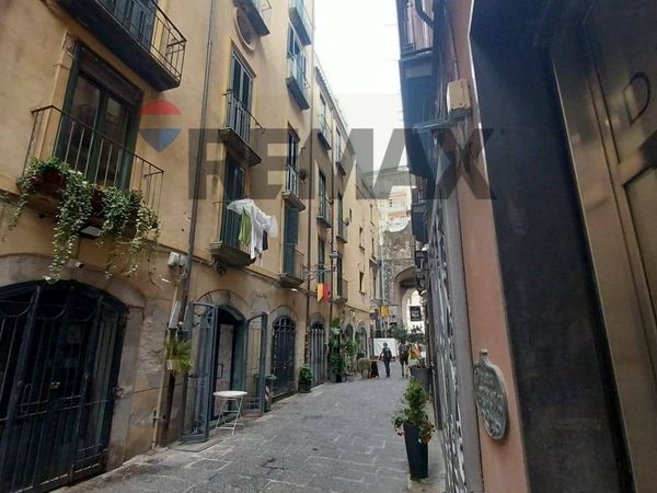 Locale Commerciale Centro, Salerno, SA Affitto - Foto 3