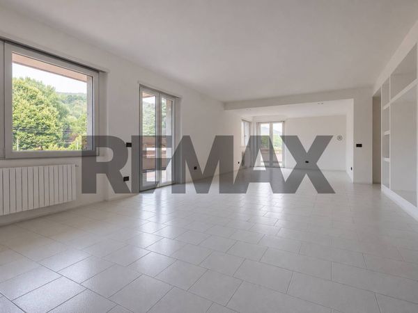 Appartamento Trevisago, Cocquio-Trevisago, VA Vendita