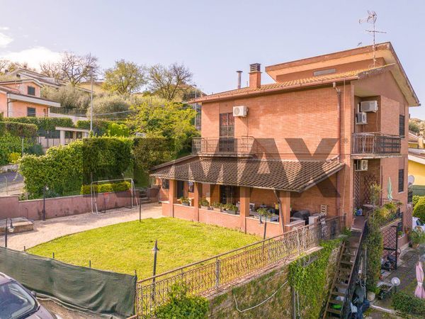 Villetta bifamiliare Marco Simone, Guidonia Montecelio, RM Vendita - Foto 3