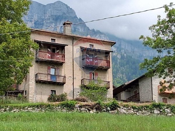 Porzione di casa Aune, Sovramonte, BL Vendita