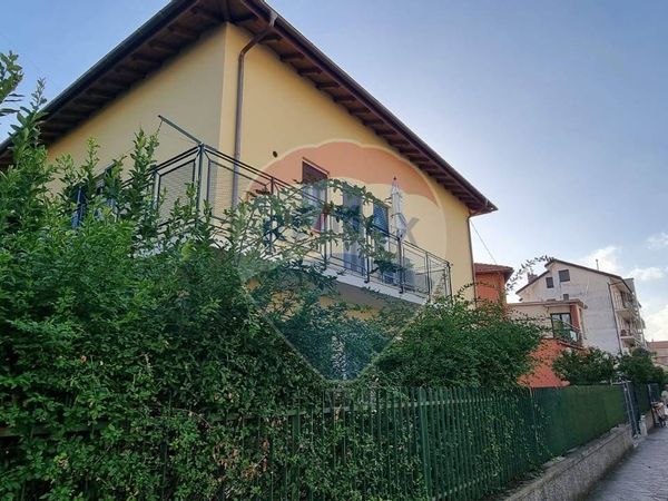 Appartamento Sestri Levante, GE Vendita