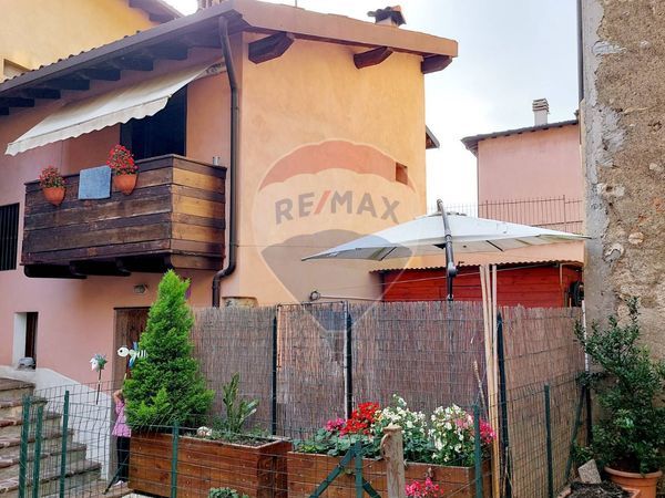 Casa Indipendente Endine Gaiano, BG Vendita