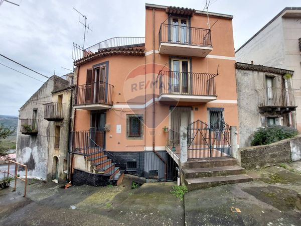 Casa Indipendente Castiglione di Sicilia, CT Vendita - Foto 2