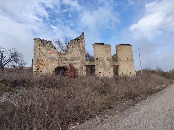 Rustico Torrione, L'Aquila, AQ Vendita