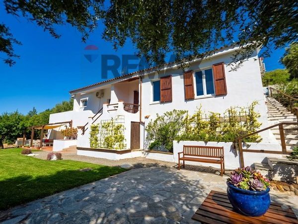 Villa singola Zona Terra Mala, Quartu Sant'Elena, CA Vendita