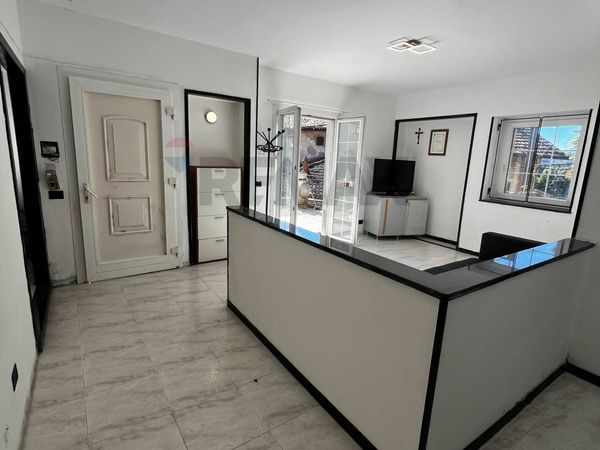 Casa Indipendente Bosco Valtravaglia, Montegrino Valtravaglia, VA Vendita - Foto 4