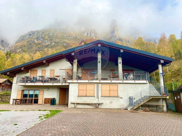 Cascina/Casale Piani Resinelli, Ballabio, LC Vendita