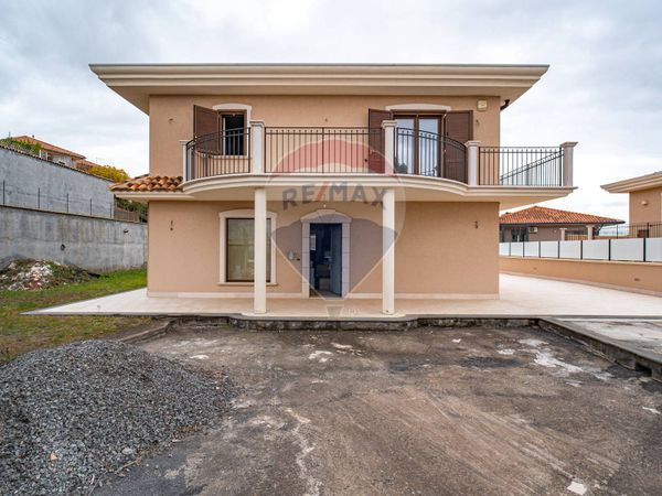 Villa singola Mascalucia, CT Vendita