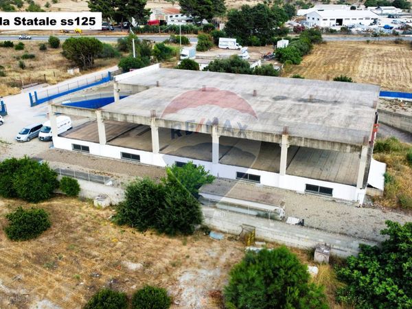 Locale Commerciale Quartucciu, CA Vendita