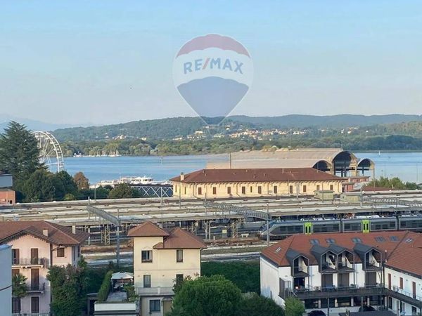 Appartamento Arona, NO Affitto