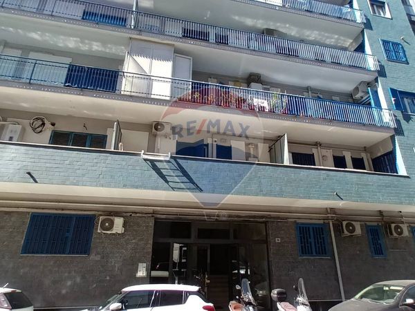 Stanza San Carlo Arena, Napoli, NA Affitto - Foto 3