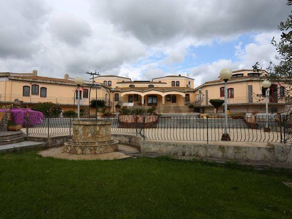 Ristorante Sardara, SU Affitto - Foto 2