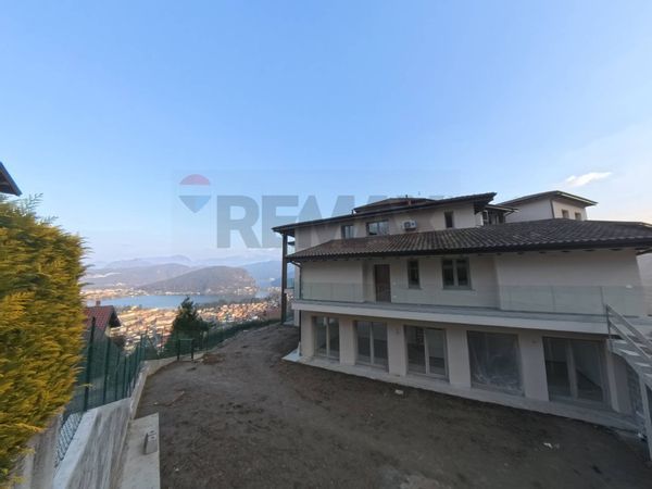 Appartamento Cadegliano, Cadegliano-Viconago, VA Vendita
