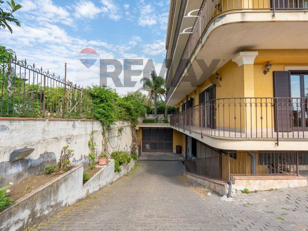 Appartamento Aci San Filippo, Aci Catena, CT Vendita - Foto 2