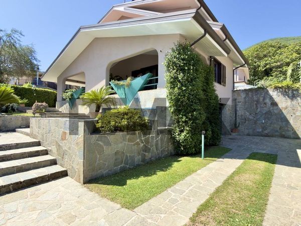 Villa singola Monteforte Irpino, AV Vendita