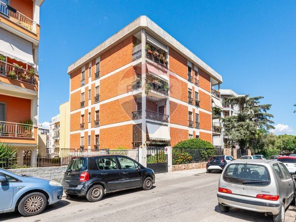 Appartamento Monte Urpinu, Cagliari, CA Vendita