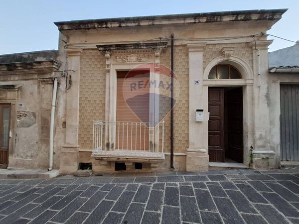 Casa Indipendente Canicattini Bagni, SR Vendita