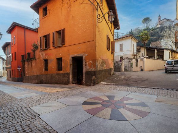 Porzione di casa Besano, VA Vendita