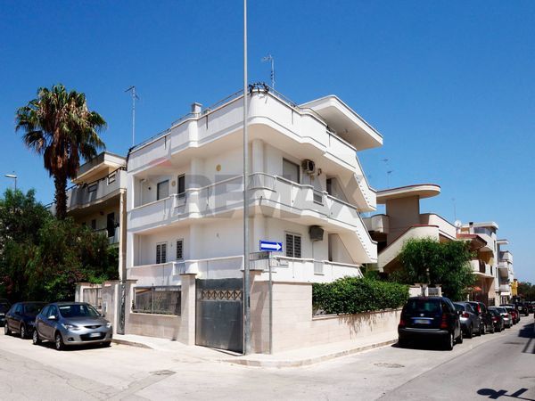 Casa Indipendente Capurso, BA Vendita