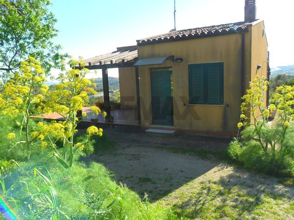 Villa singola Periferia, Caltanissetta, CL Vendita
