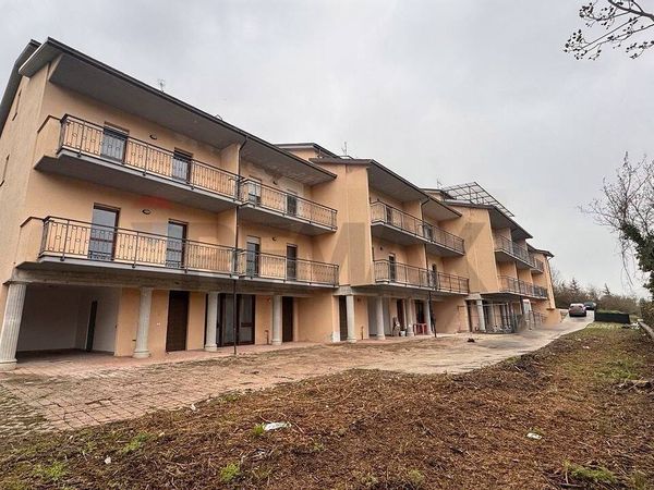 Villa a schiera Collettara, Scoppito, AQ Vendita
