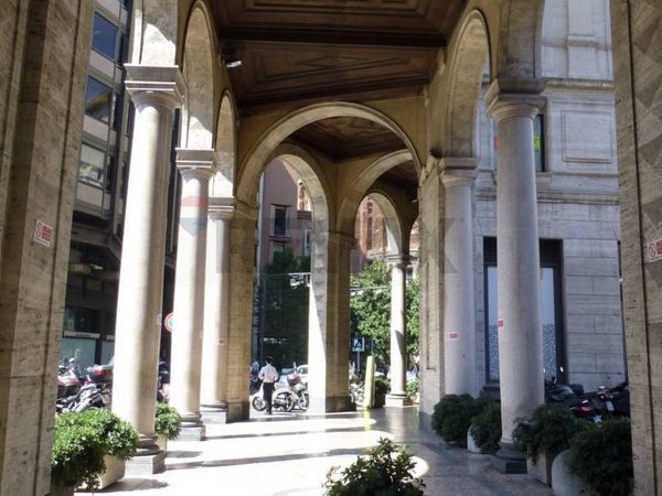 Negozio Centro Storico, Milano, MI Affitto - Foto 4
