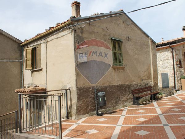 Casa Indipendente Altino, CH Vendita