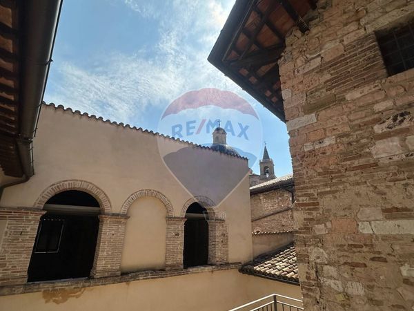 Appartamento Centro Storico, Foligno, PG Vendita - Foto 2