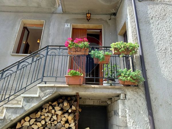 Casa Indipendente Alfedena, AQ Vendita