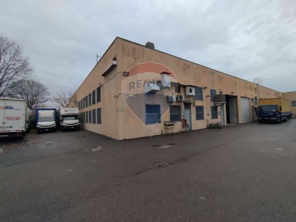 Capannone Industriale Pioltello, MI Affitto
