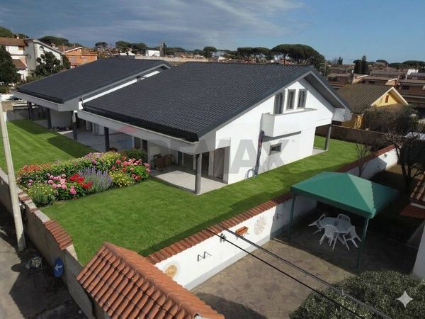 Villa o villino Lido dei Pini di Ardea, Ardea, RM Vendita - Foto 2