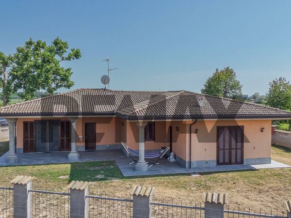 Villa singola Buronzo, VC Vendita