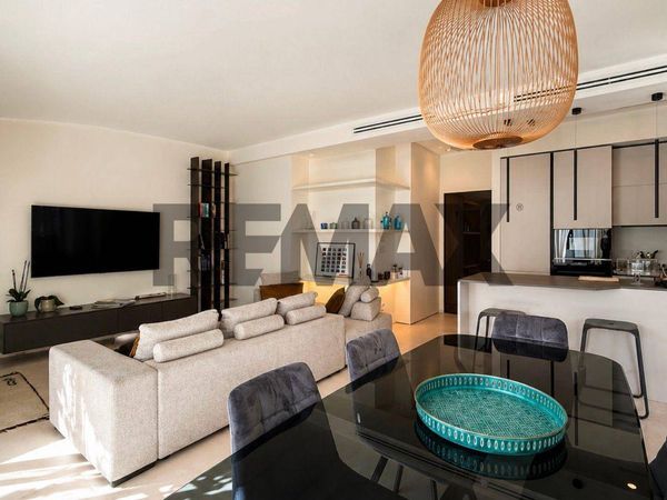 Porzione di villa Centro, Forte dei Marmi, LU Vendita