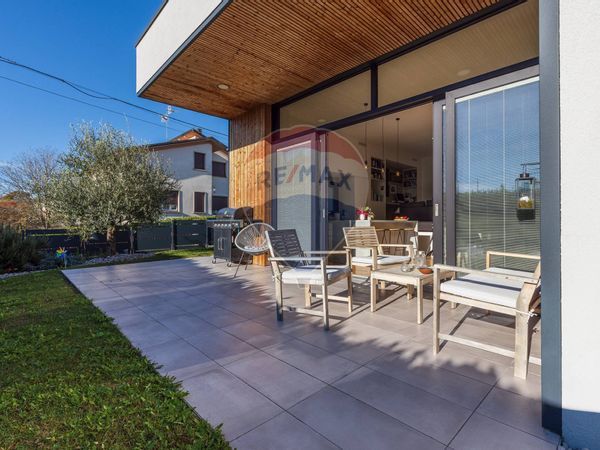 Villa singola Clivio, VA Vendita