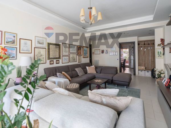 Appartamento Mezzacosta, Falconara Marittima, AN Vendita