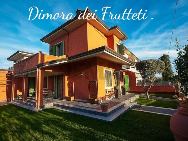 Villetta bifamiliare Capezzano Pianore, Camaiore, LU Vendita