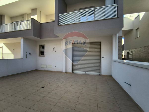 Locale Commerciale Polignano a Mare, BA Affitto - Foto 3