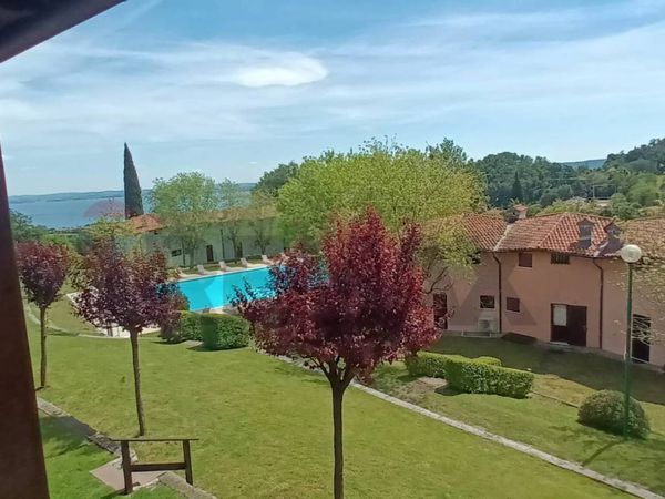 Porzione di villa Padenghe sul Garda, BS Vendita