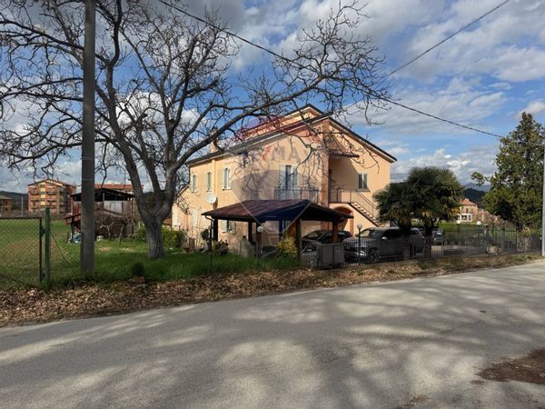 Casa Indipendente Spoleto, PG Vendita