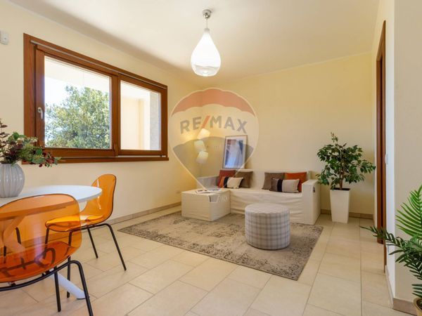 Villa a schiera Quartiere Europeo, Cagliari, CA Vendita