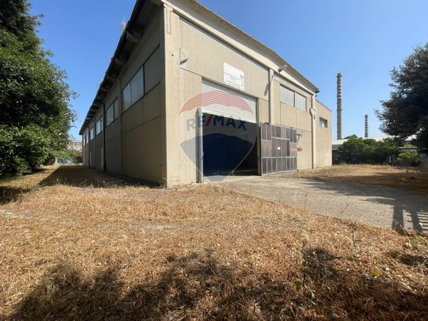 Capannone Industriale Villacidro, SU Vendita