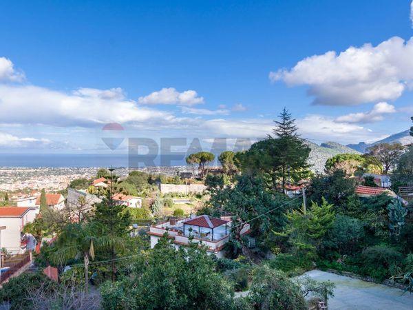 Appartamento Carini, PA Vendita