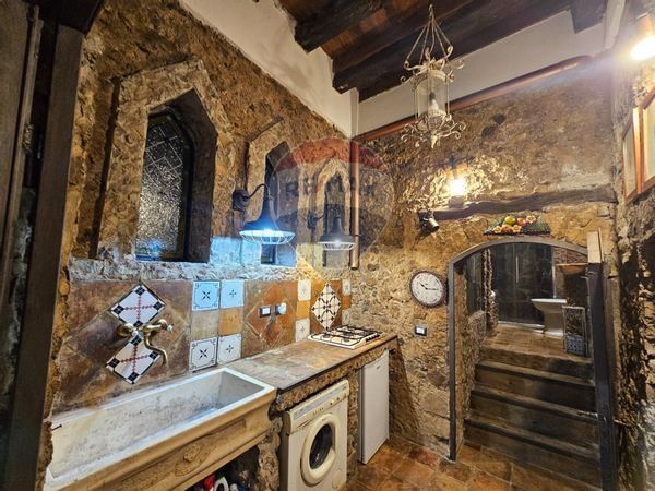 Appartamento Centro Storico, Salerno, SA Vendita