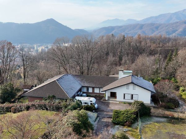 Villa singola Borgosesia, VC Vendita