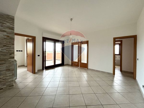 Appartamento Aprilia, LT Vendita