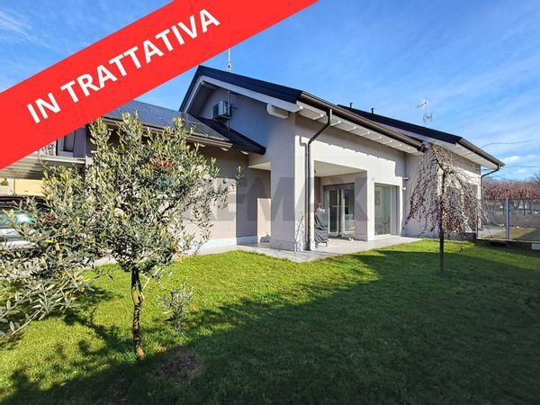 Villetta bifamiliare Oleggio Castello, NO Vendita