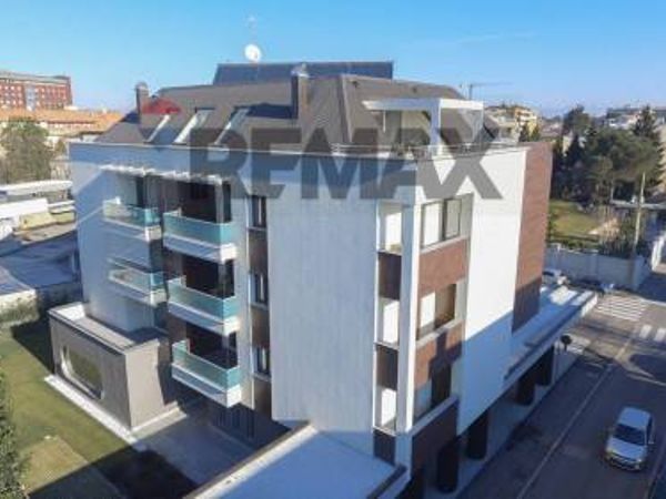 Ufficio Ospedale, Busto Arsizio, VA Affitto