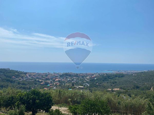 Casa Indipendente Pietra Ligure, SV Vendita