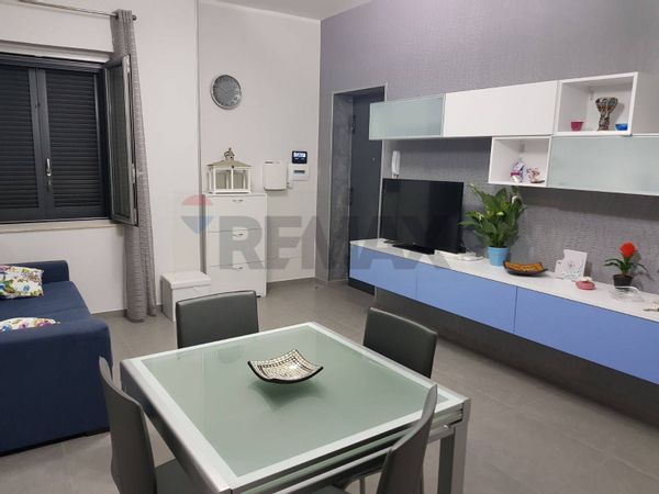 Porzione di villa Baia Domizia, Sessa Aurunca, CE Vendita